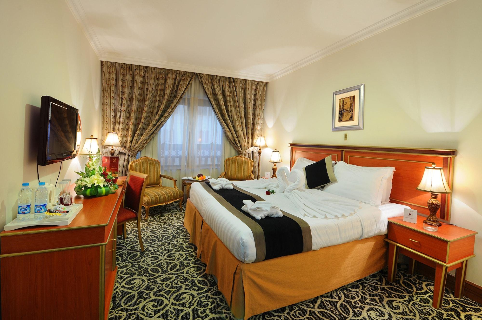 Zowar International Hotel Медина Экстерьер фото