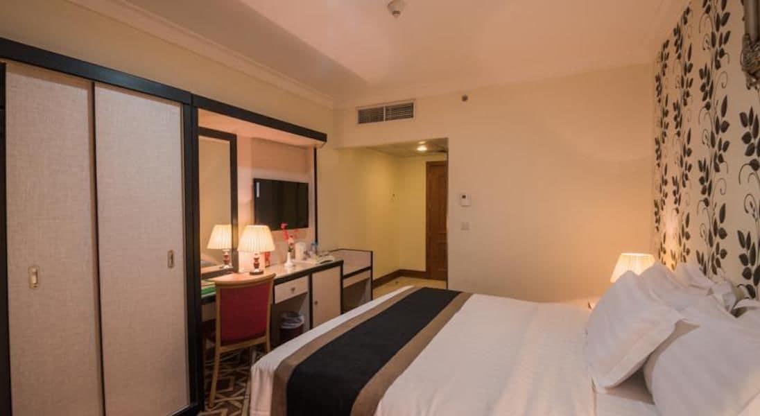 Zowar International Hotel Медина Экстерьер фото